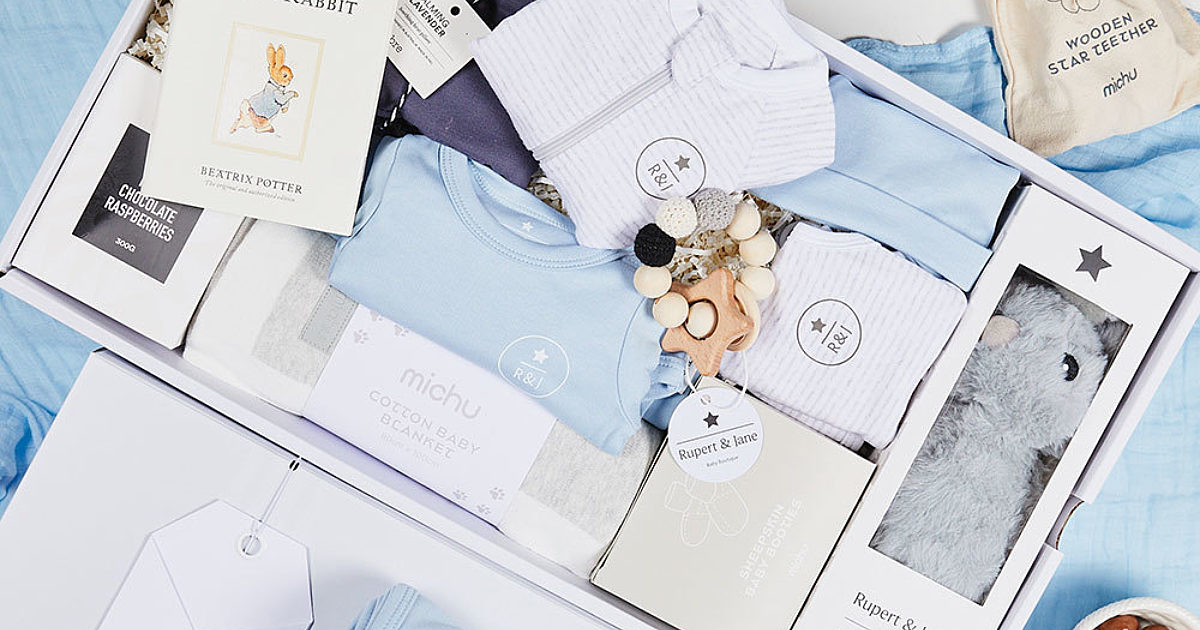 Deluxe Baby Bundle Blue Hamper